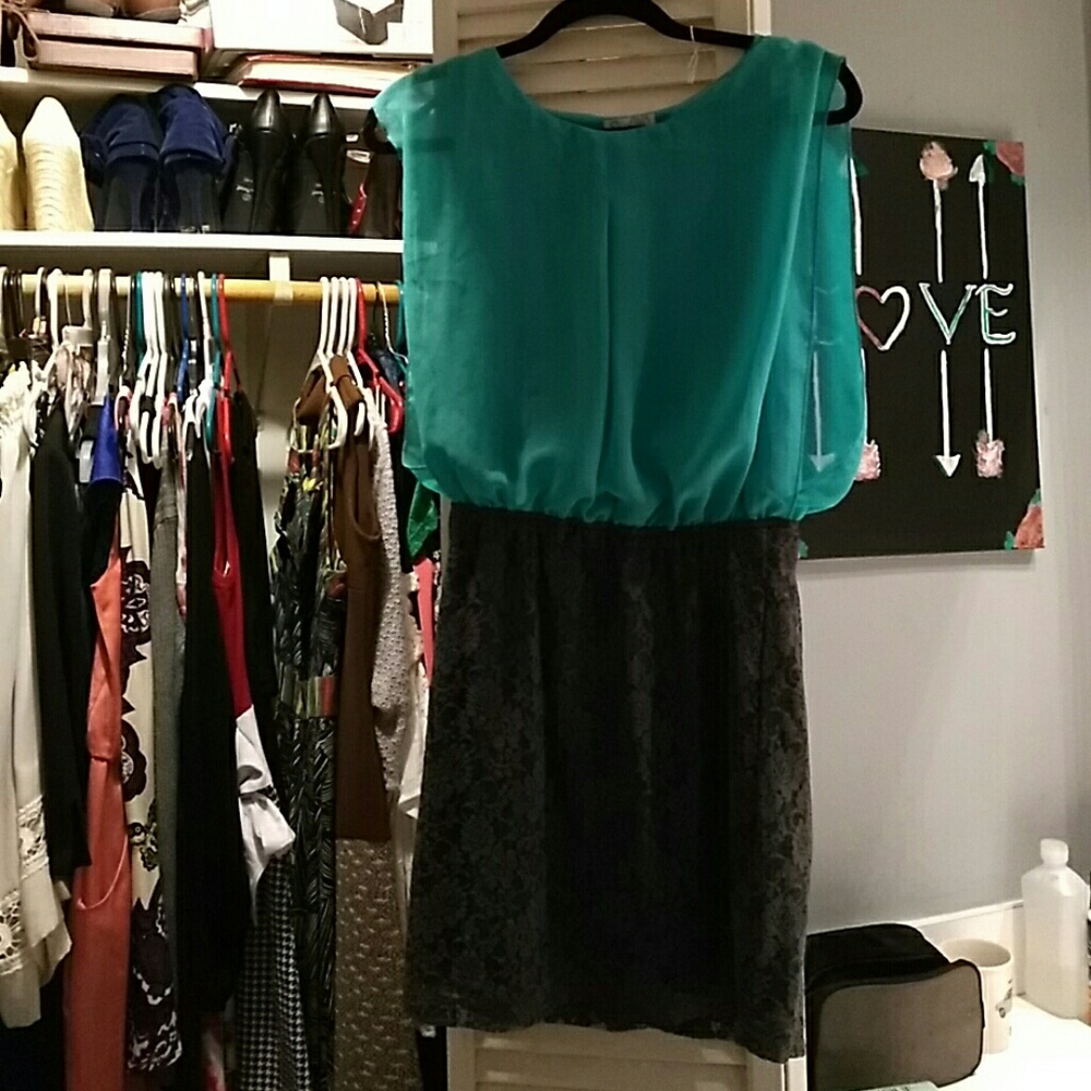 Med dress